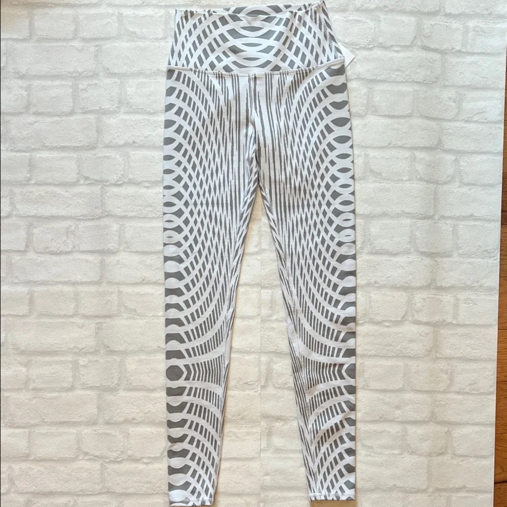 ALO Patterned Leggings- small